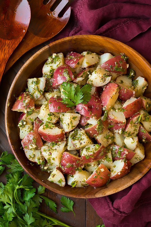 Easy Garlic Herb Potato Salad: Flavorful & Quick Recipe